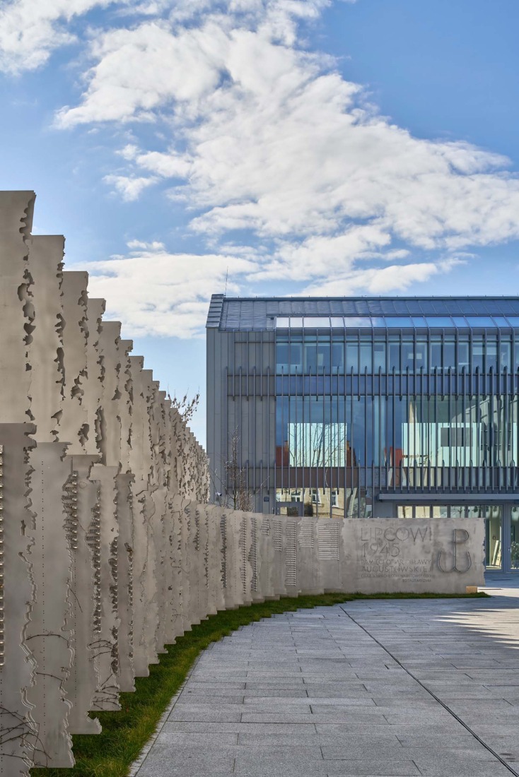 House of Remembrance of the Augustow Roundup by Tremend Studio. Photograph by Bartosz Makowski.