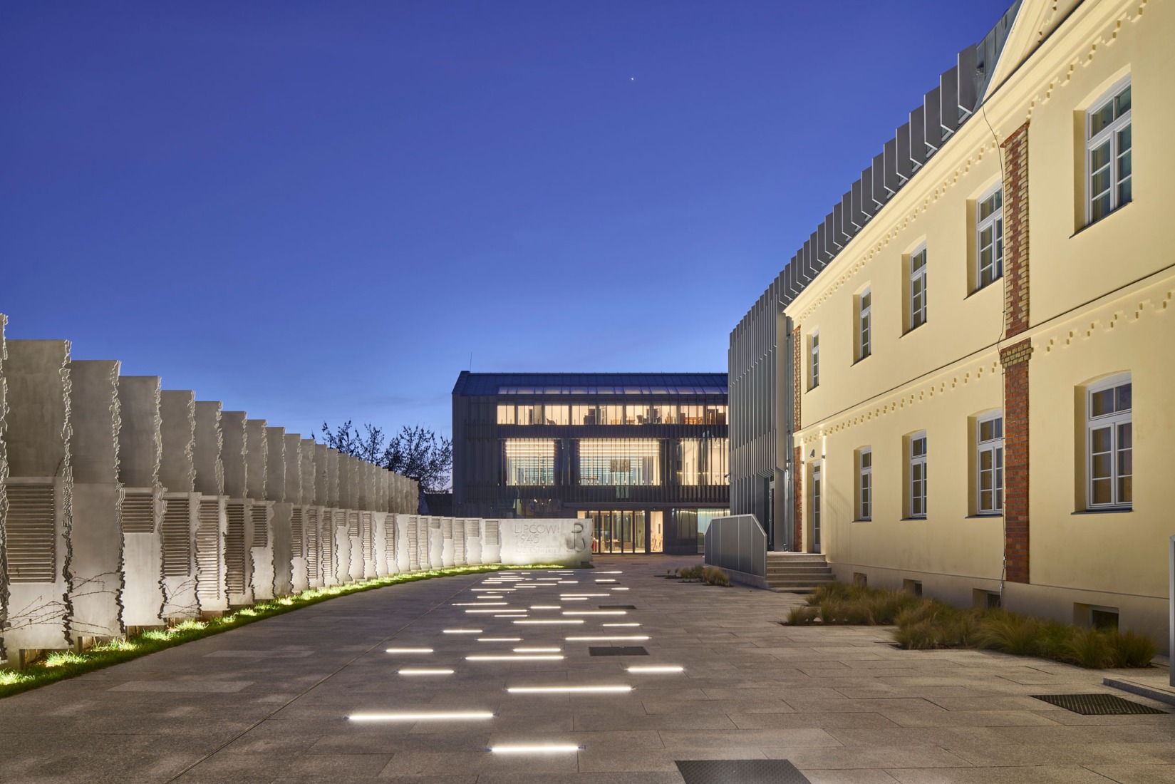 House of Remembrance of the Augustow Roundup by Tremend Studio. Photograph by Bartosz Makowski.