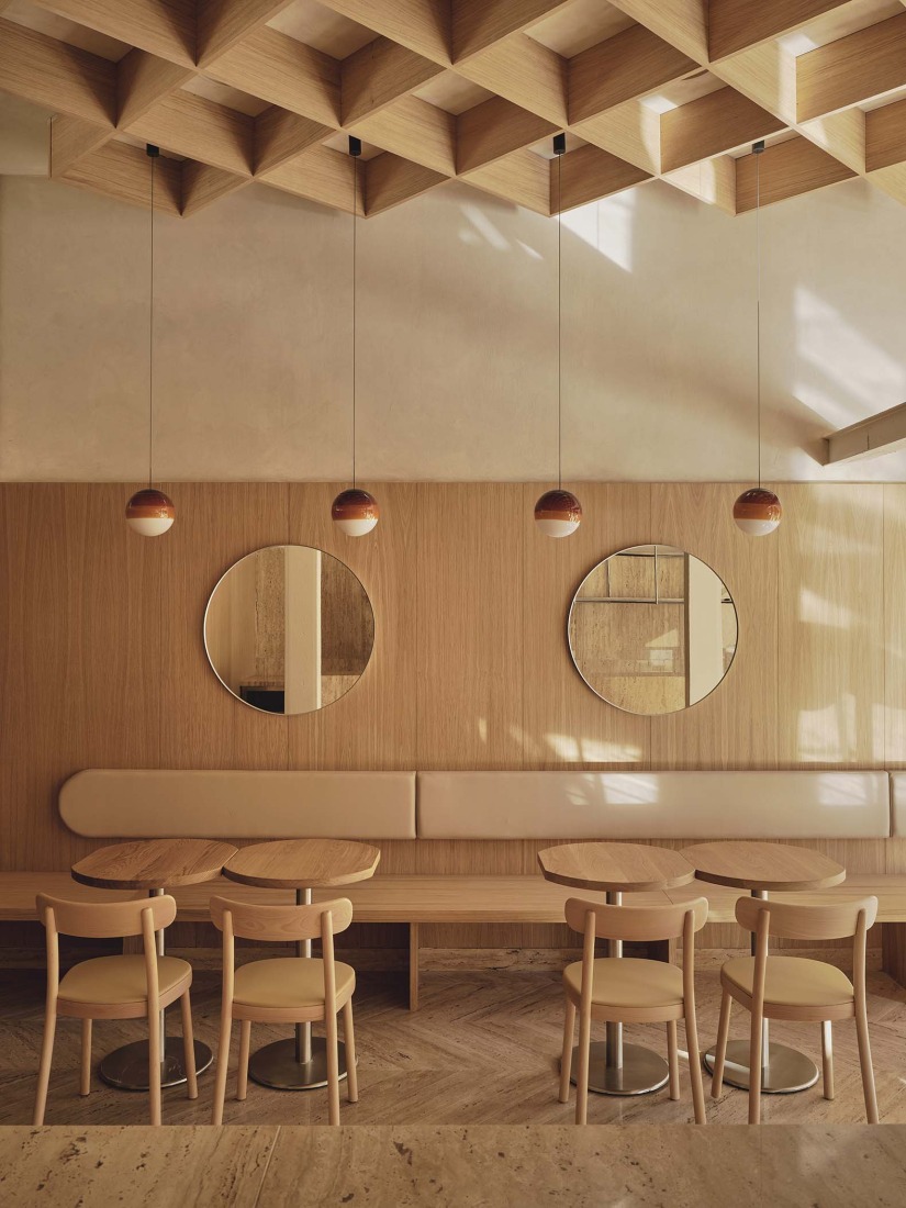 Regma Ice Cream Parlour by Zooco Estudio. Photograph by David Zarzoso.