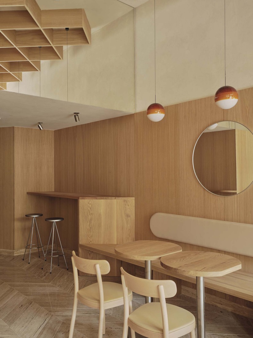 Regma Ice Cream Parlour by Zooco Estudio. Photograph by David Zarzoso.