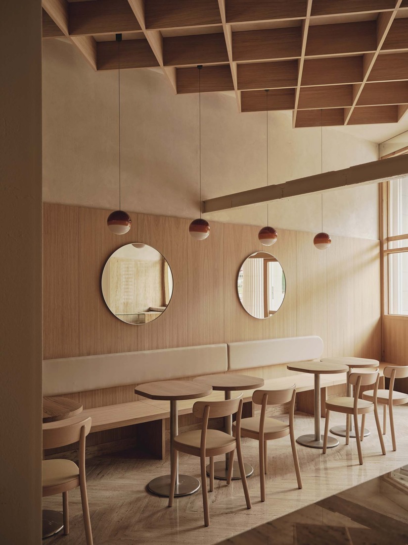 Regma Ice Cream Parlour by Zooco Estudio. Photograph by David Zarzoso.
