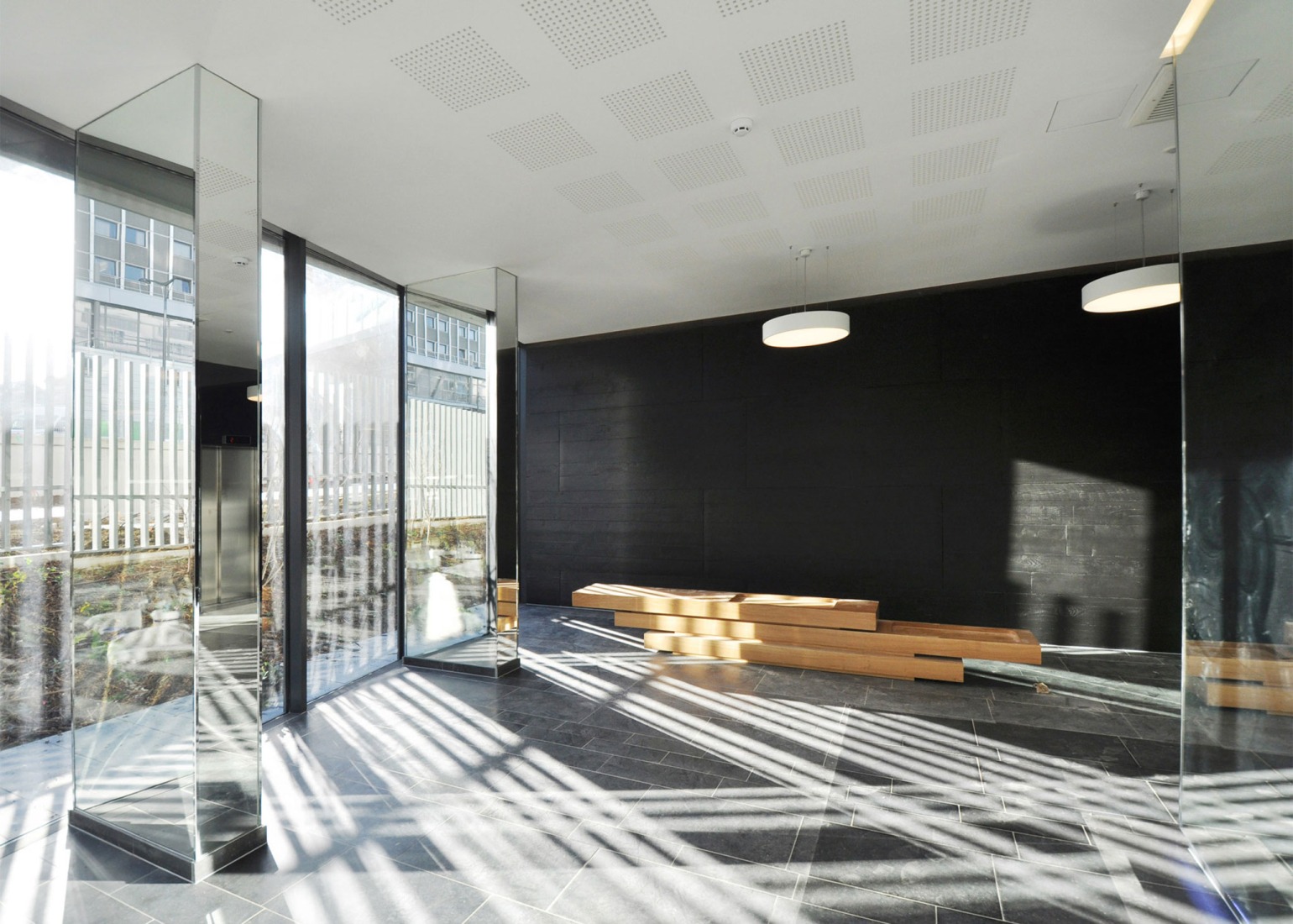 145 Housing Units by Gausa Raveau Actarquitectura + Avenier Cornejo Architectes. Photograph by Sergio Grazia.