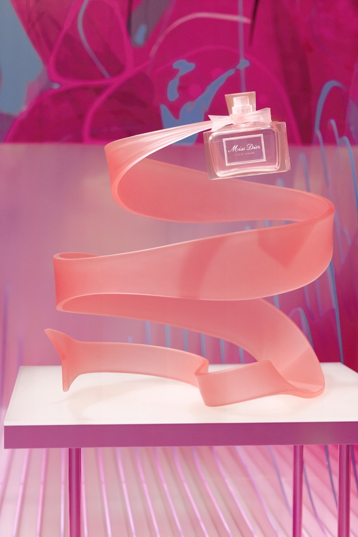 “Miss Dior: Stories of a Miss” by OMA/ Shohei Shigematsu. Photograph by Boris Shiu. Courtesy by OMA, Dior.