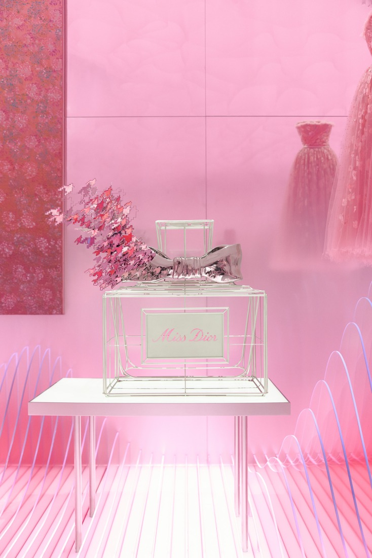 “Miss Dior: Stories of a Miss” by OMA/ Shohei Shigematsu. Photograph by Boris Shiu. Courtesy by OMA, Dior.