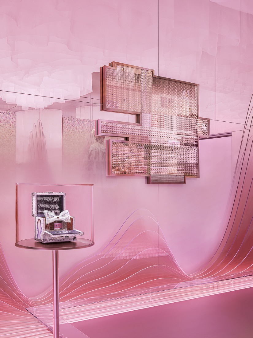 “Miss Dior: Stories of a Miss” by OMA/ Shohei Shigematsu. Photograph by Boris Shiu. Courtesy by OMA, Dior.