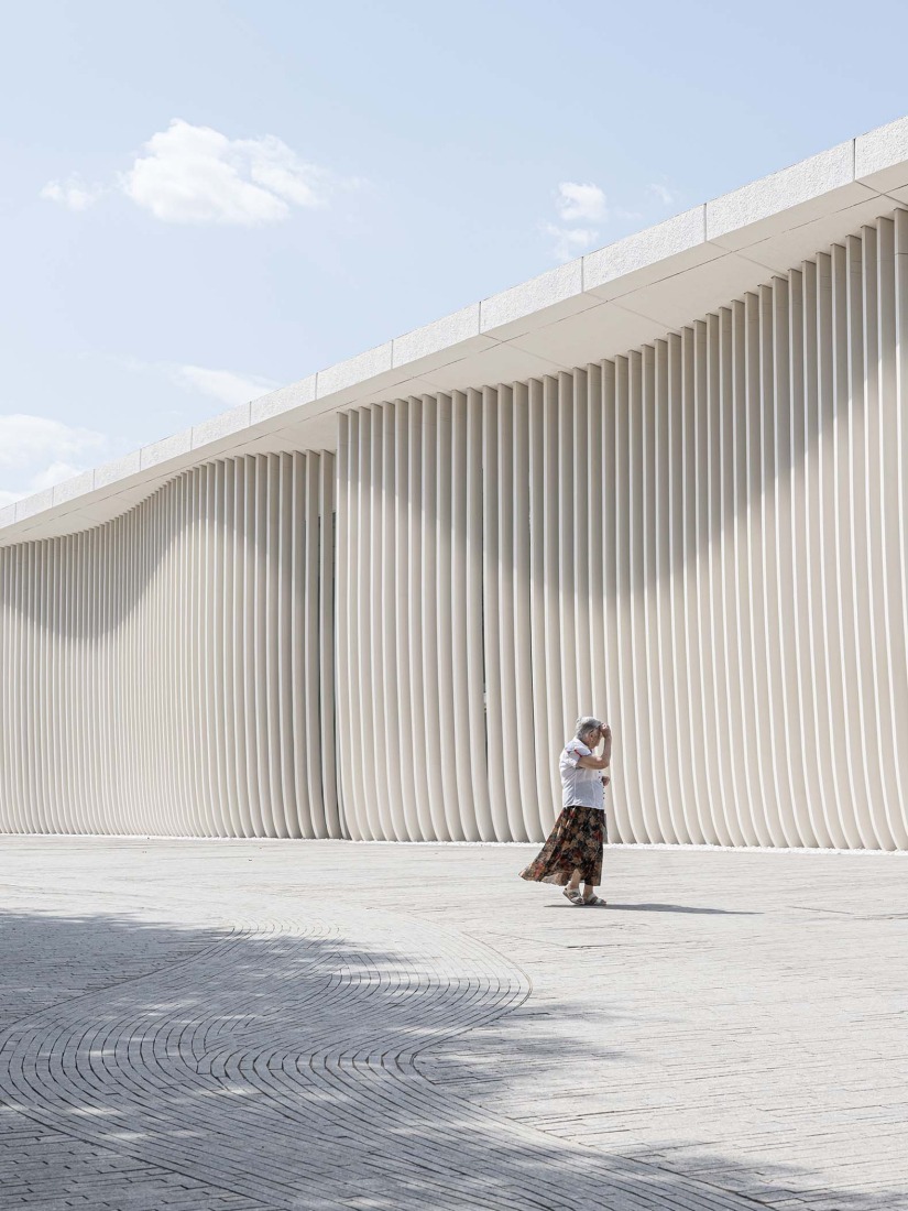 Tselinny Center of Contemporary Culture by Asif Khan. Photograph by Laurian Ghinitoiu.