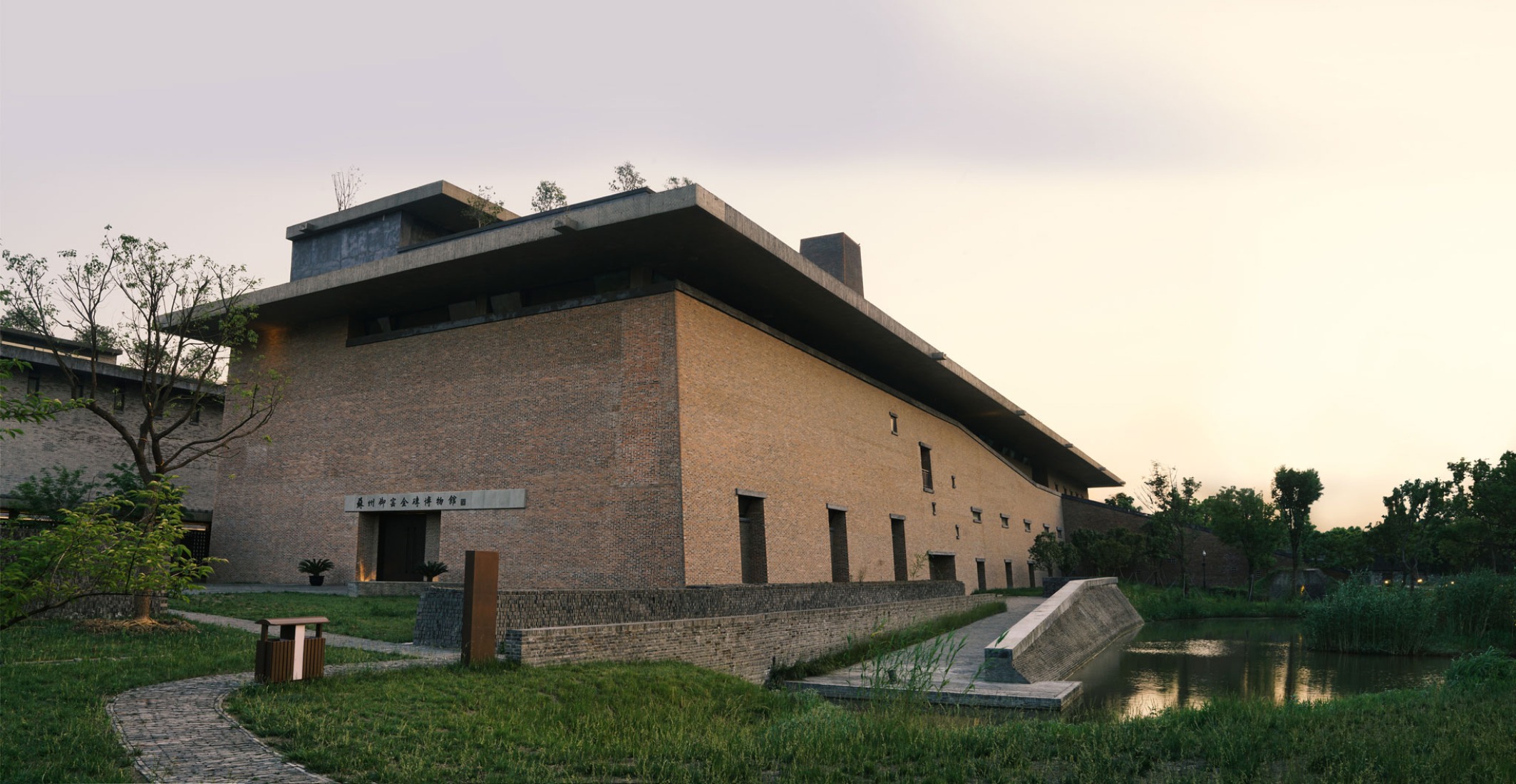 Plano de circulaciones. Museo y parque, ruinas del horno imperial de Suzhou por Jiakun Architects.