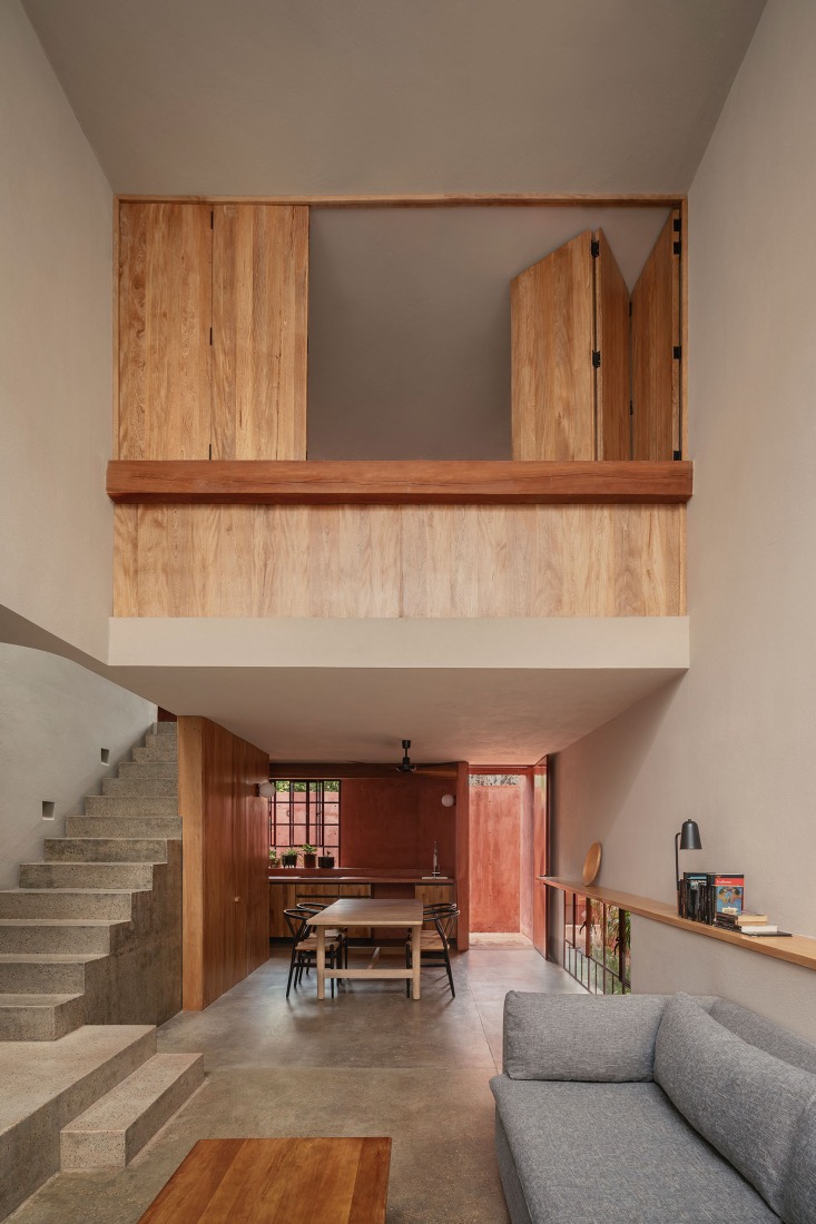 Red House by Ángel García Arquitectura. Photograph by César Béjar Studio.