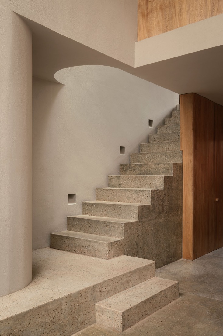 Red House by Ángel García Arquitectura. Photograph by César Béjar Studio.