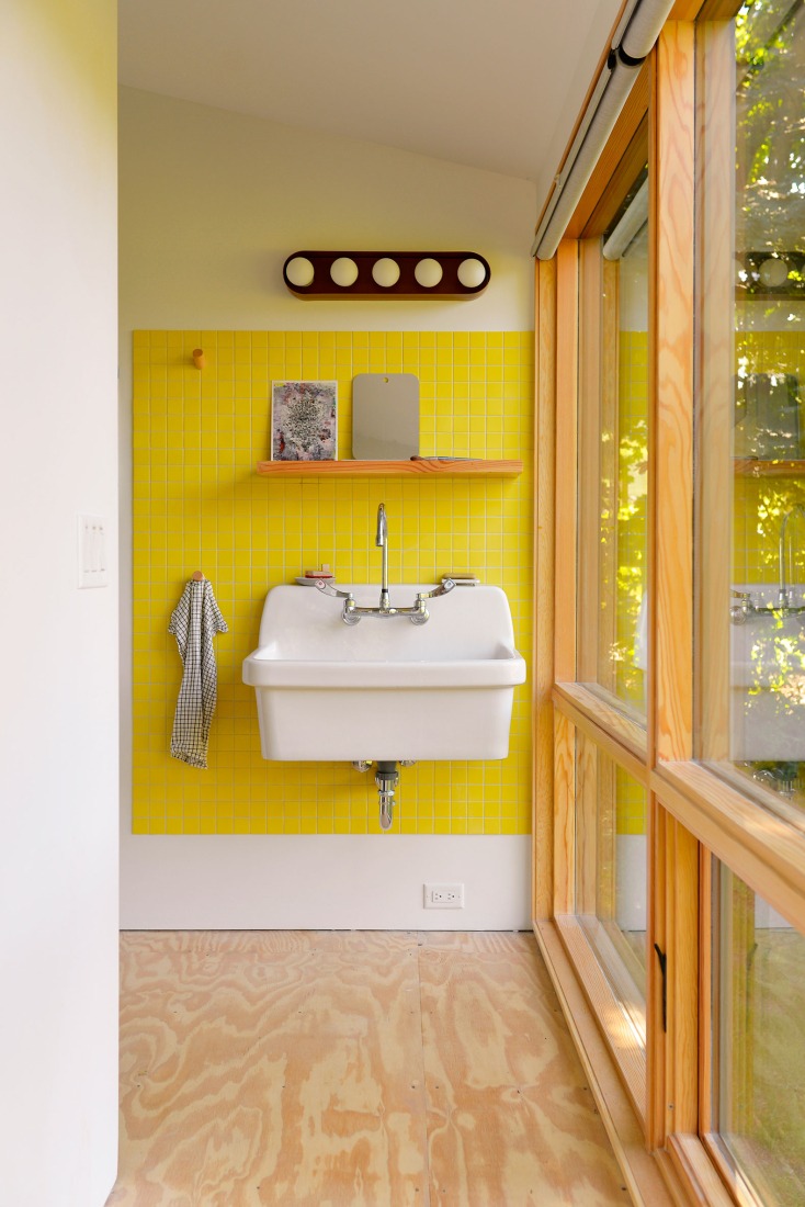 Anchorage Road Artist Studio by Ballman Khapalova. Photography by Ballman Khapalova.