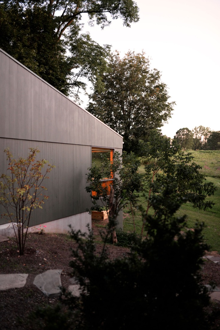 Anchorage Road Artist Studio by Ballman Khapalova. Photography by Ballman Khapalova.