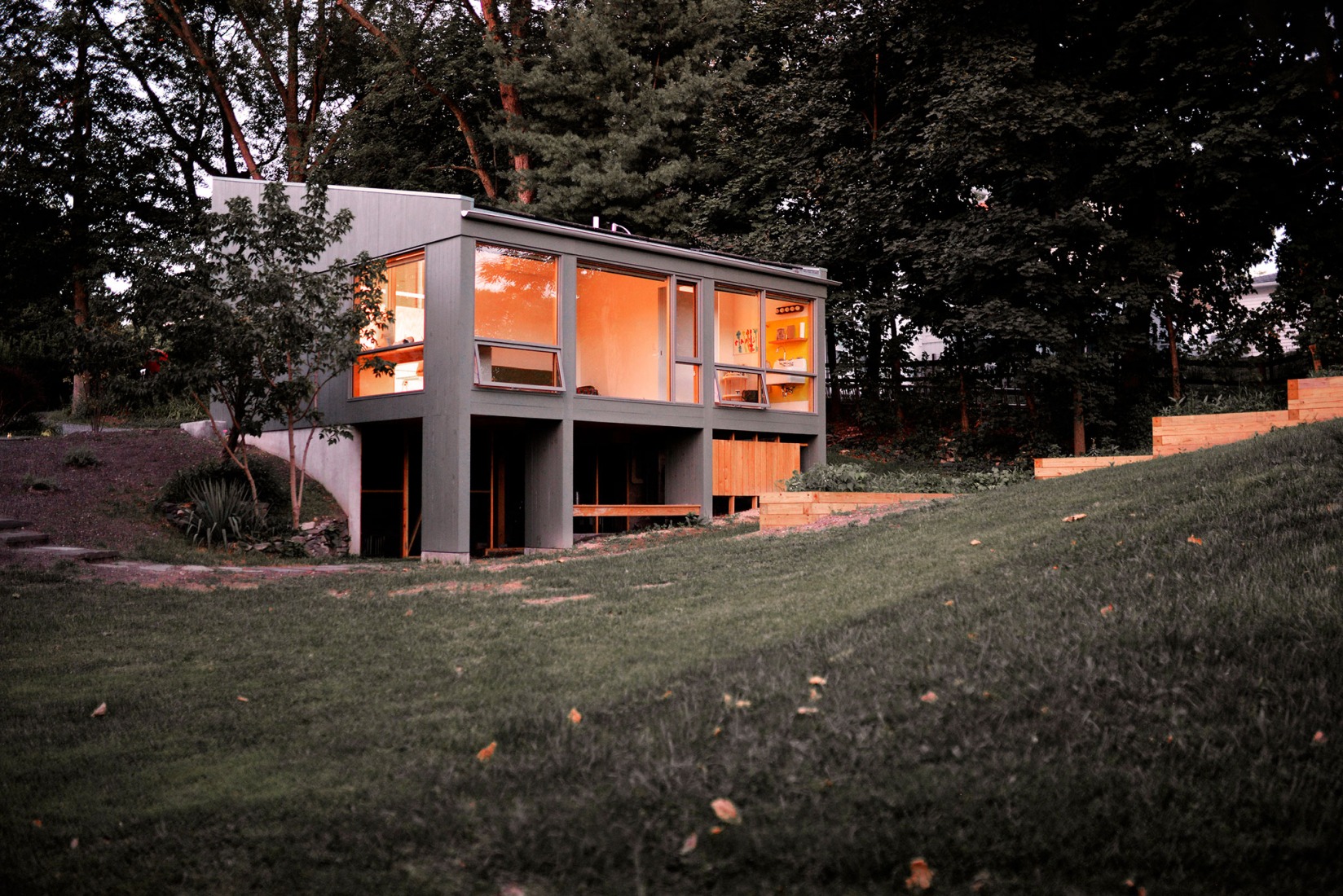 Anchorage Road Artist Studio by Ballman Khapalova. Photography by Ballman Khapalova.