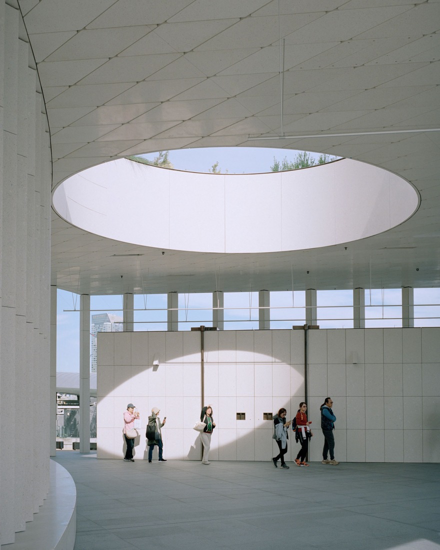 Pier Pavilion by Besley & Spresser. Photograph by Rory Gardiner.