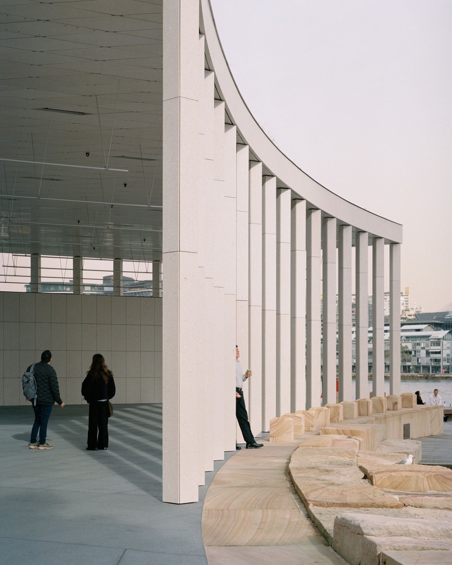 Pier Pavilion by Besley & Spresser. Photograph by Rory Gardiner.