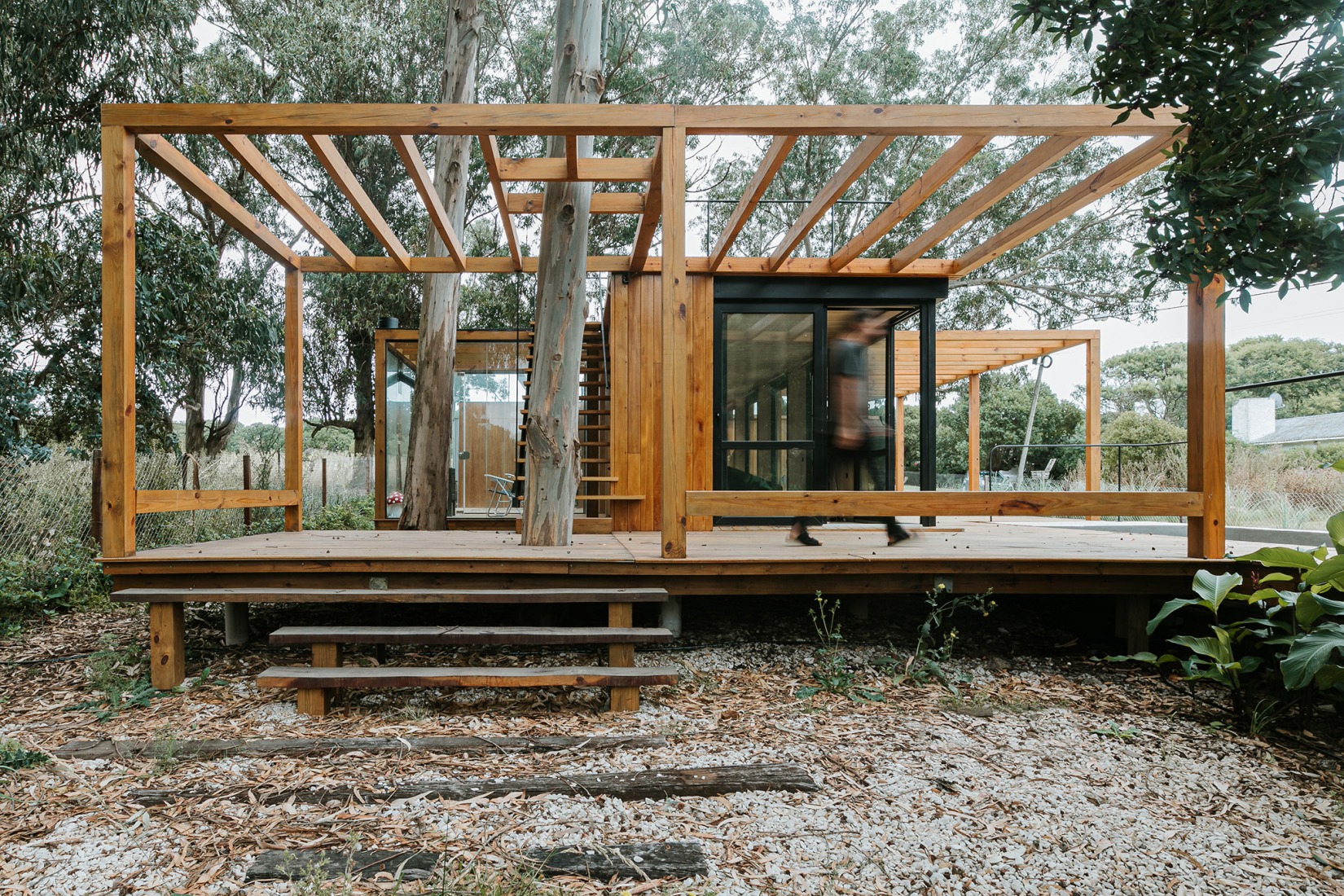 Casa de veraneo en Chapadmalal por Estudio Borrachia. Fotografía por Adrián Rios.