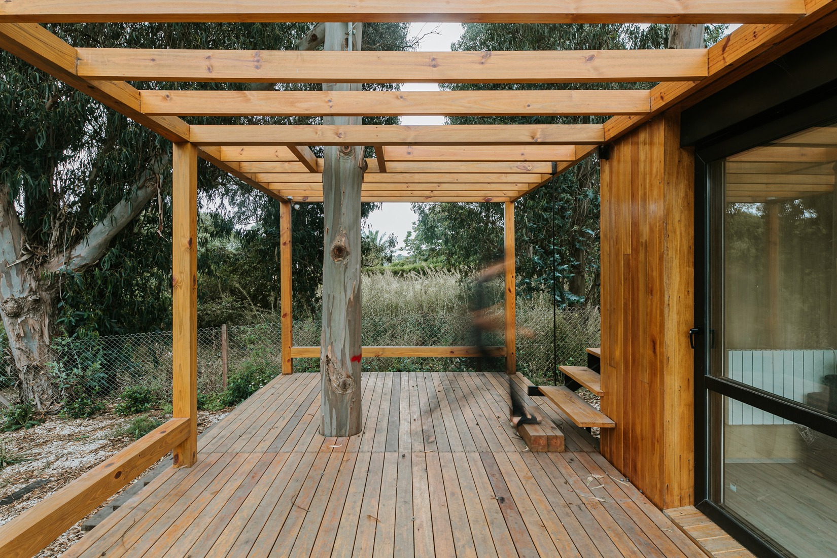 Casa de veraneo en Chapadmalal por Estudio Borrachia. Fotografía por Adrián Rios.