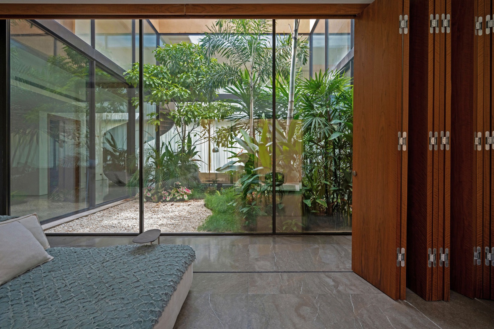 Casa Marcory por Canales Lombardero. Fotografía por Alejandra Loreto.
