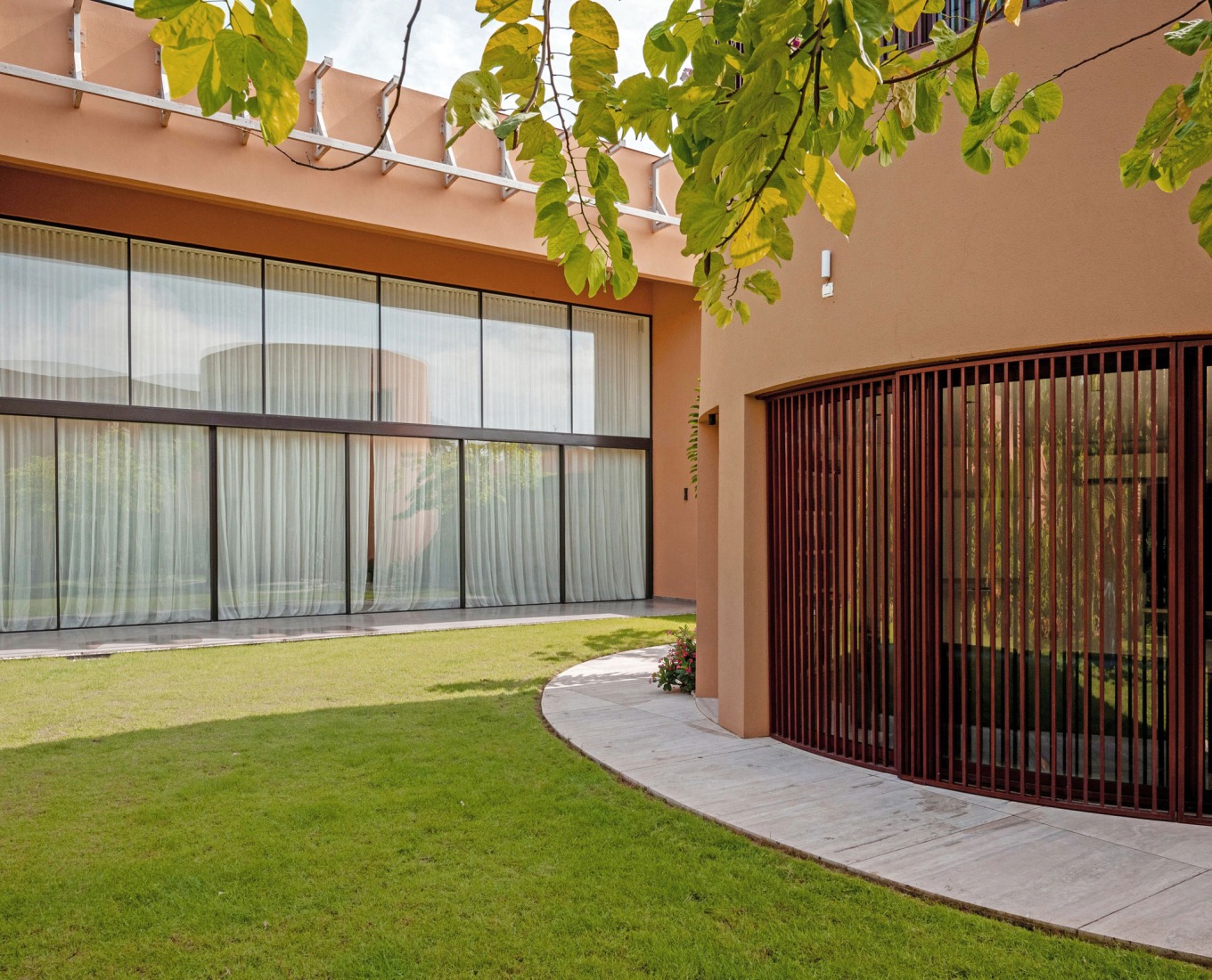 Casa Marcory por Canales Lombardero. Fotografía por Alejandra Loreto.
