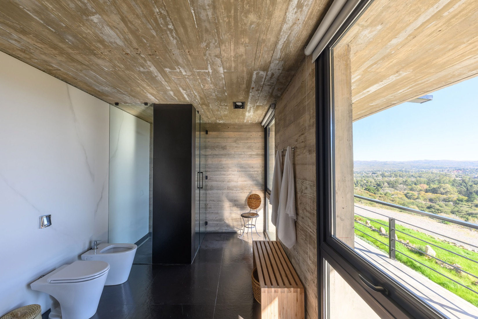 Casa en el Dragón por Cristián Nanzer. Fotografía por Gonzalo Viramonte.