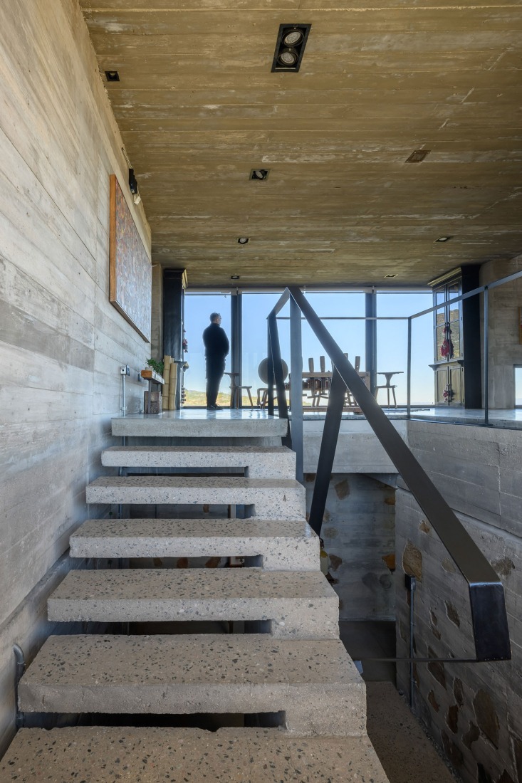 Casa en el Dragón por Cristián Nanzer. Fotografía por Gonzalo Viramonte.