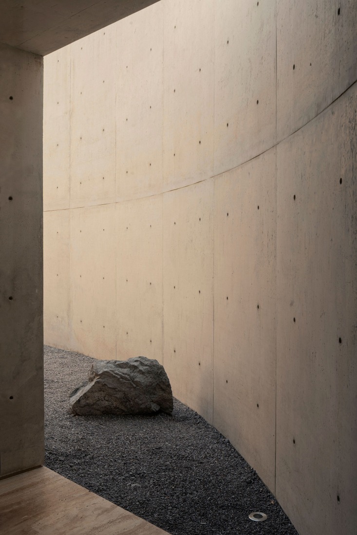 Casa Tao por HW Studio. Fotografía por César Belio.