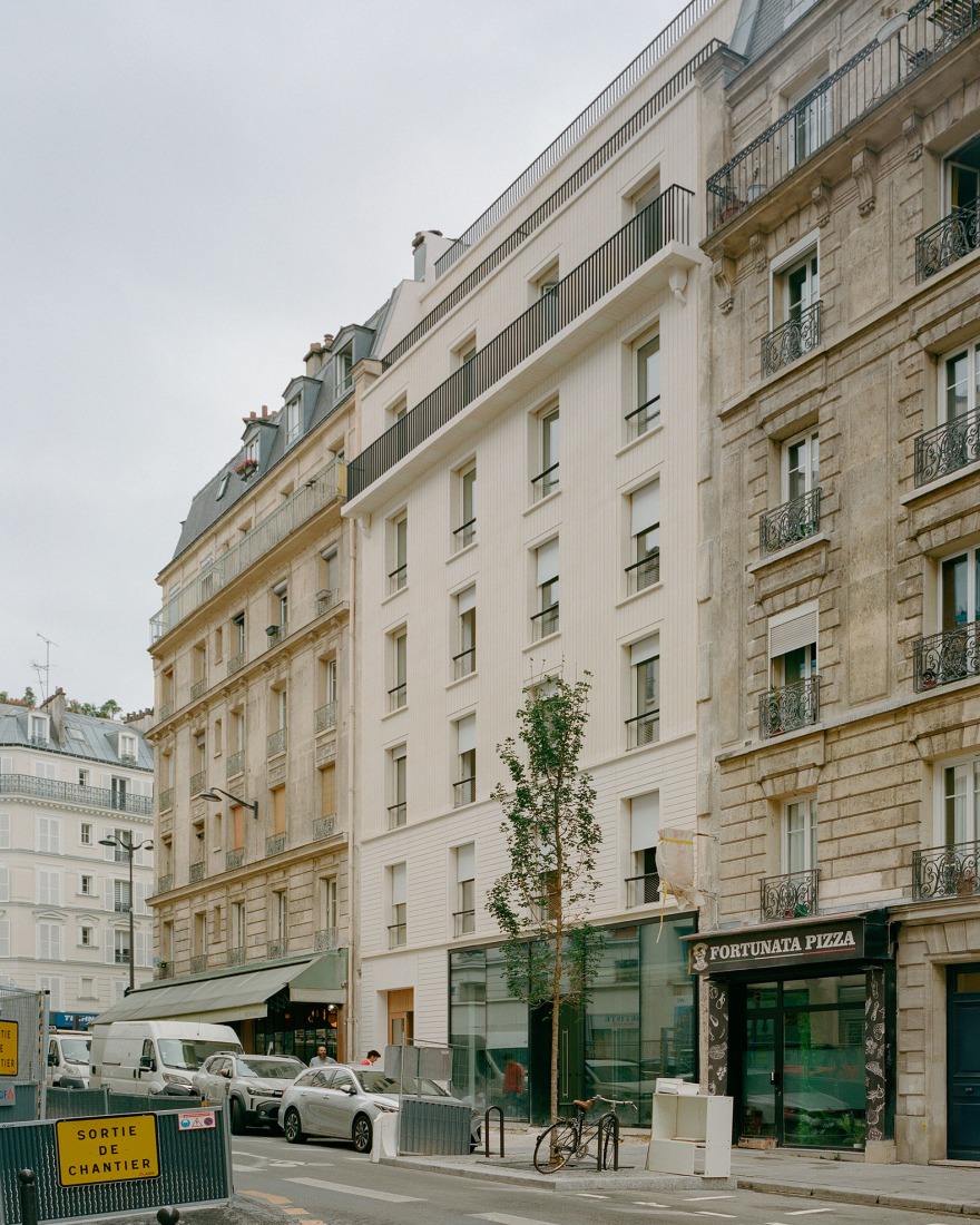 Emmaüs Clignancourt by SOA Architectes. Photography by Charles Bouchaib.