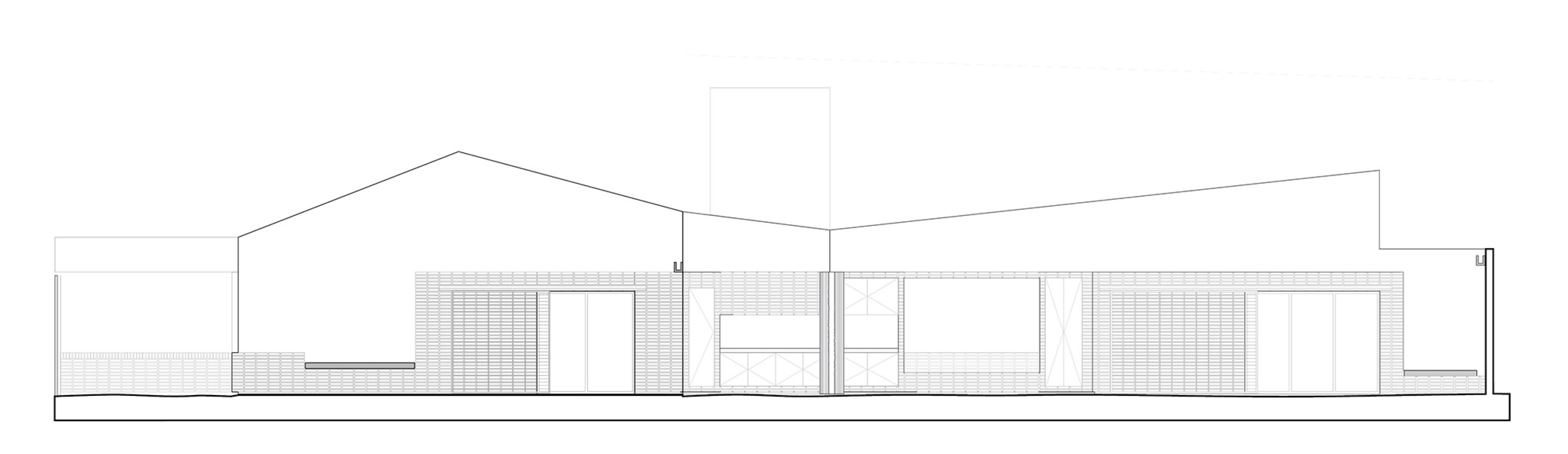 Alzado. Reforma y ampliación de una casa de fin de semana por Estudio qo + TAF.