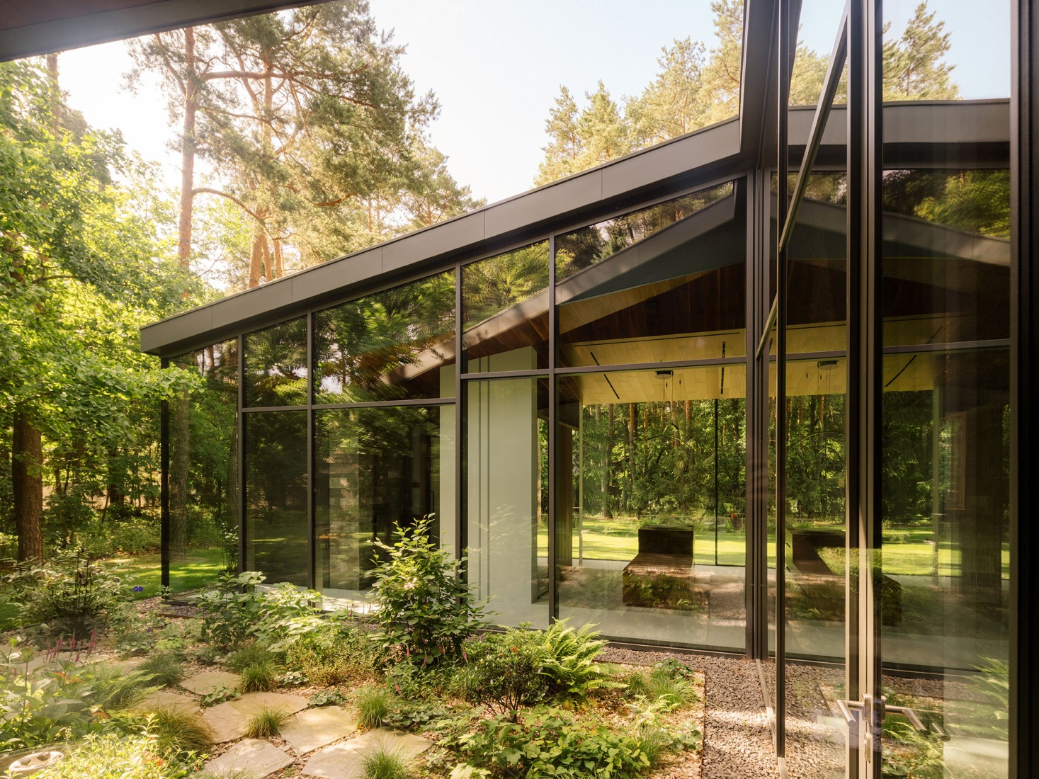 La Casa de los Viajeros por Wojciech Kotecki y Katarzyna Mach. Fotografía por Nate Cook.