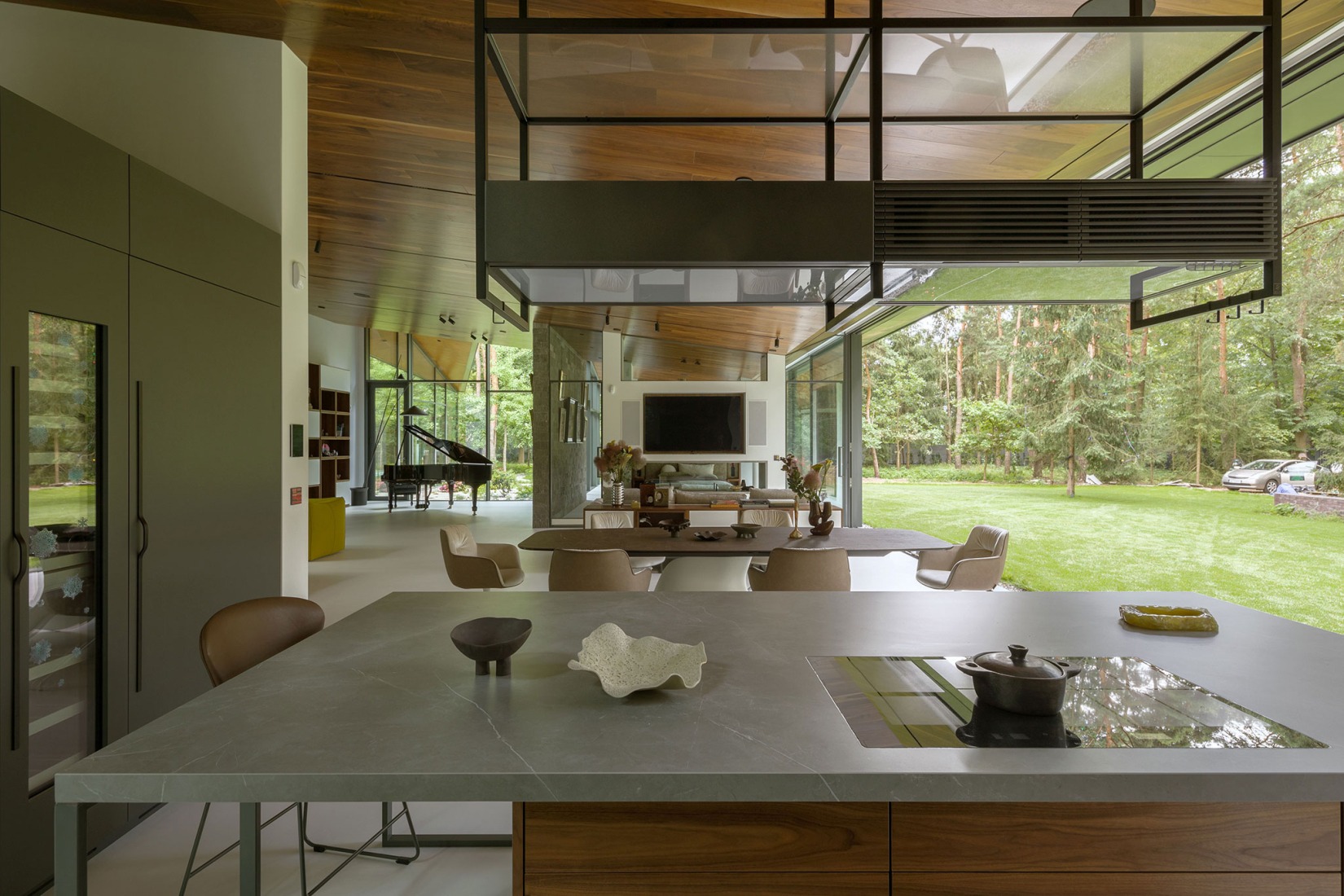 La Casa de los Viajeros por Wojciech Kotecki y Katarzyna Mach. Fotografía por Yassen Hristov.