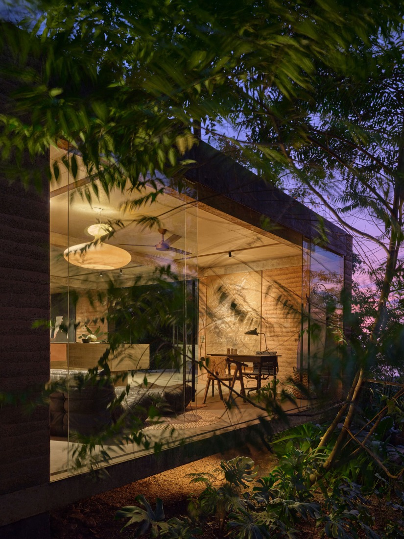 Studio House by Formafatal. Photograph by BoysPlayNice.