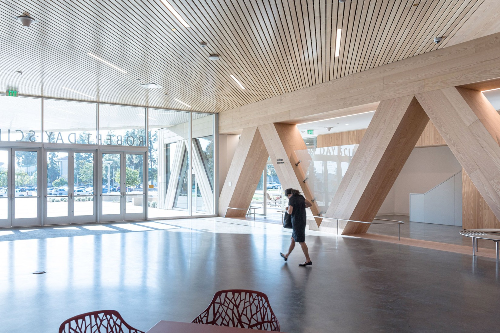 Claremont McKenna College por BIG. Fotografía por Laurian Ghinitoiu.