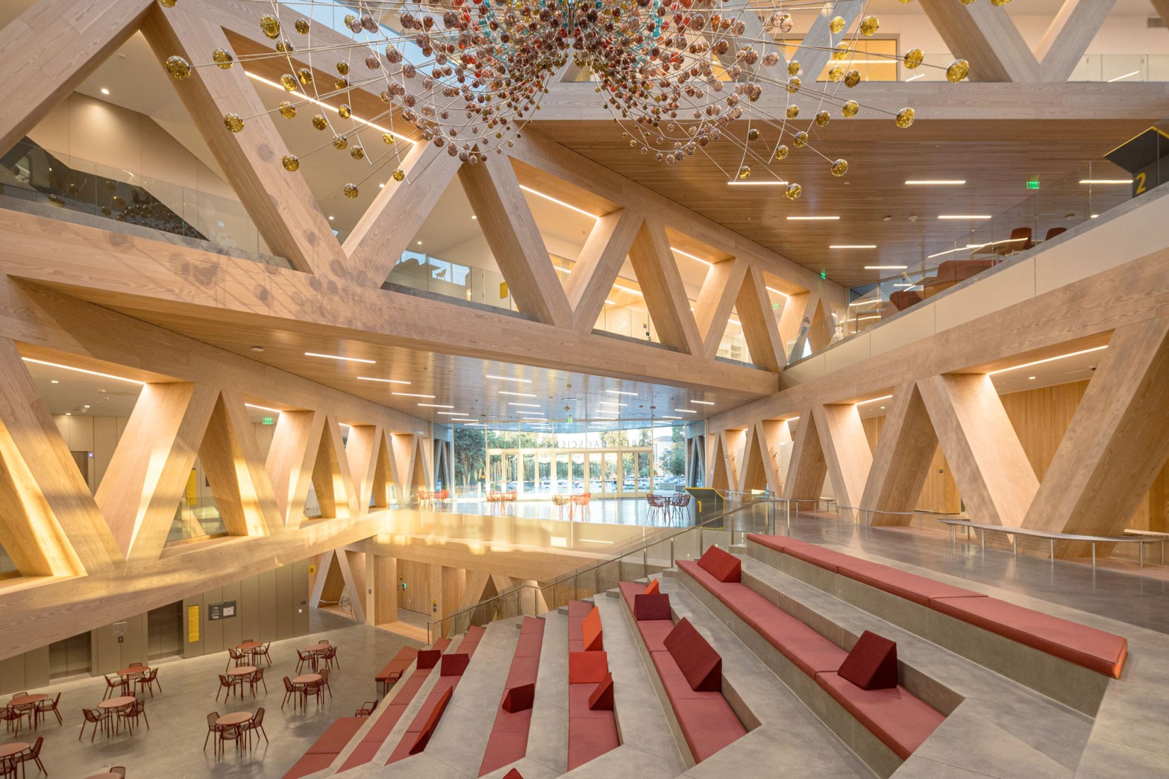 Claremont McKenna College por BIG. Fotografía por Laurian Ghinitoiu.