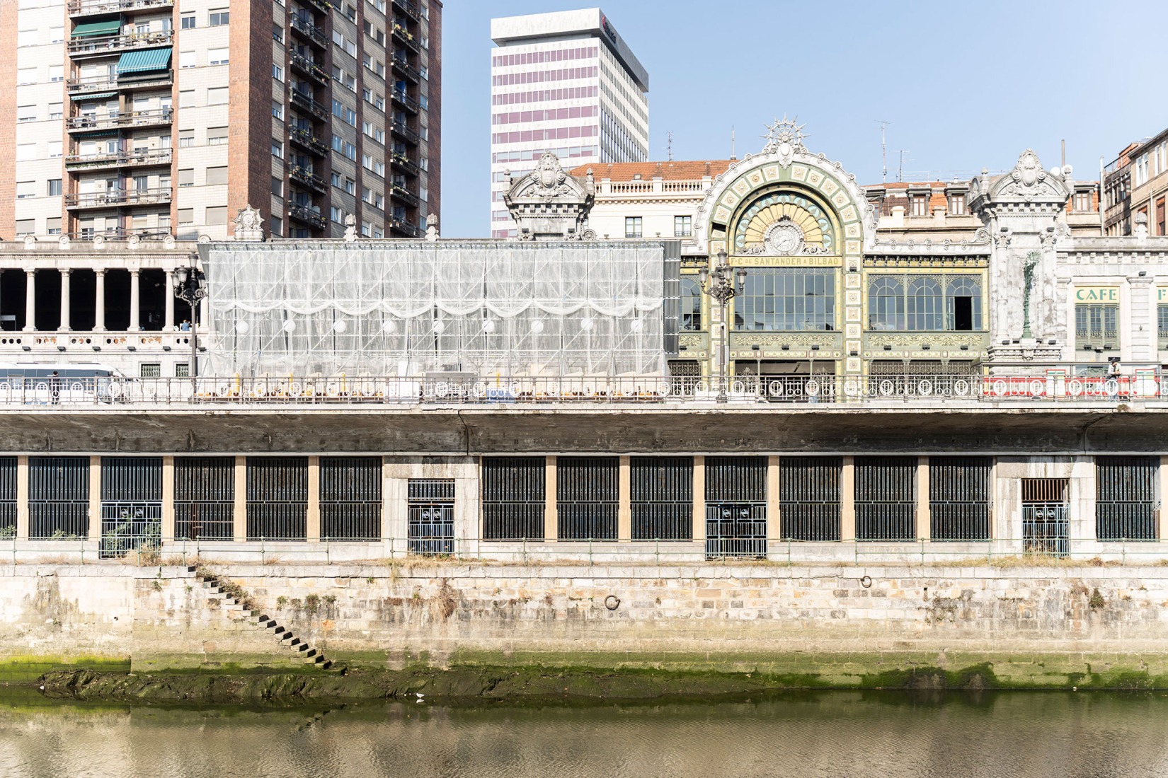 Etxenoi by AMA Architectural Office. Photograph by Mikel Blasco. Image courtesy by Mugak/2025.