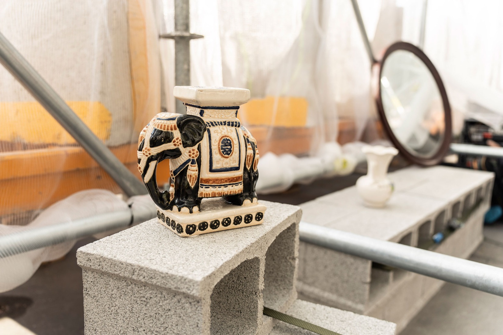 Etxenoi by AMA Architectural Office. Photograph by Mikel Blasco. Image courtesy by Mugak/2025.