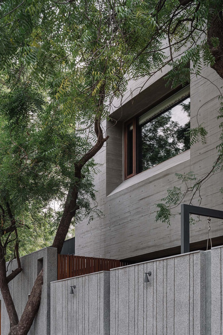 MS House by Studio Saransh. Photograph by Ishita Sitwala.