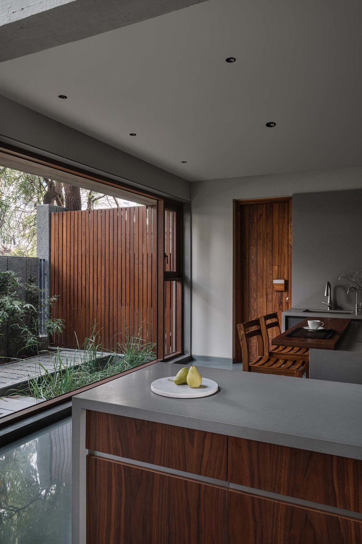 MS House by Studio Saransh. Photograph by Ishita Sitwala.