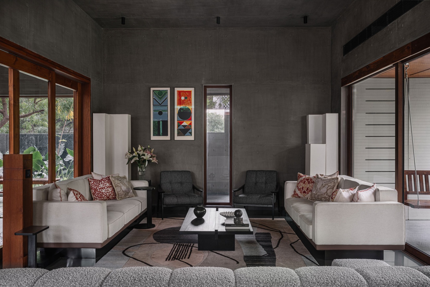 MS House by Studio Saransh. Photograph by Ishita Sitwala.