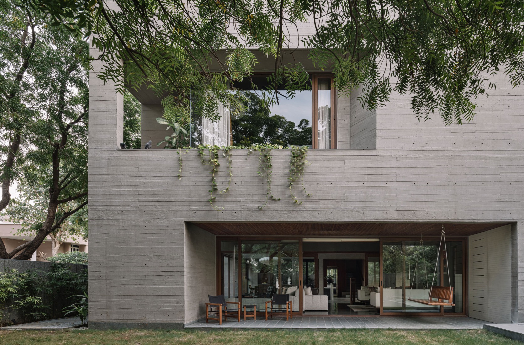 MS House by Studio Saransh. Photograph by Ishita Sitwala.