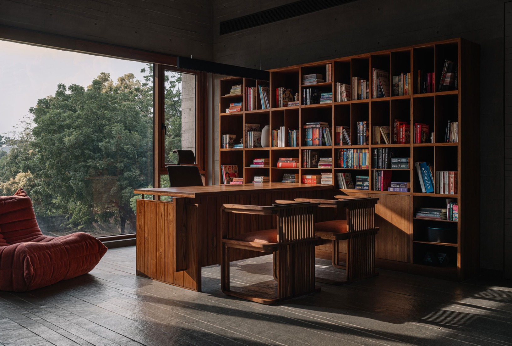 MS House by Studio Saransh. Photograph by Ishita Sitwala.