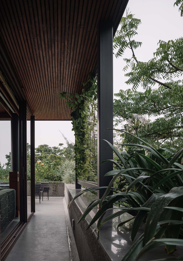 MS House by Studio Saransh. Photograph by Ishita Sitwala.