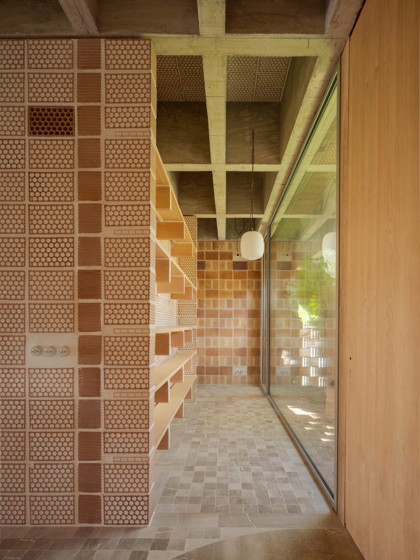 Ca na Birgit by TEd'A arquitectes. Photograph by Luis Díaz Díaz. Ca na Birgit by TEd'A arquitectes. Photograph by Luis Díaz Díaz.