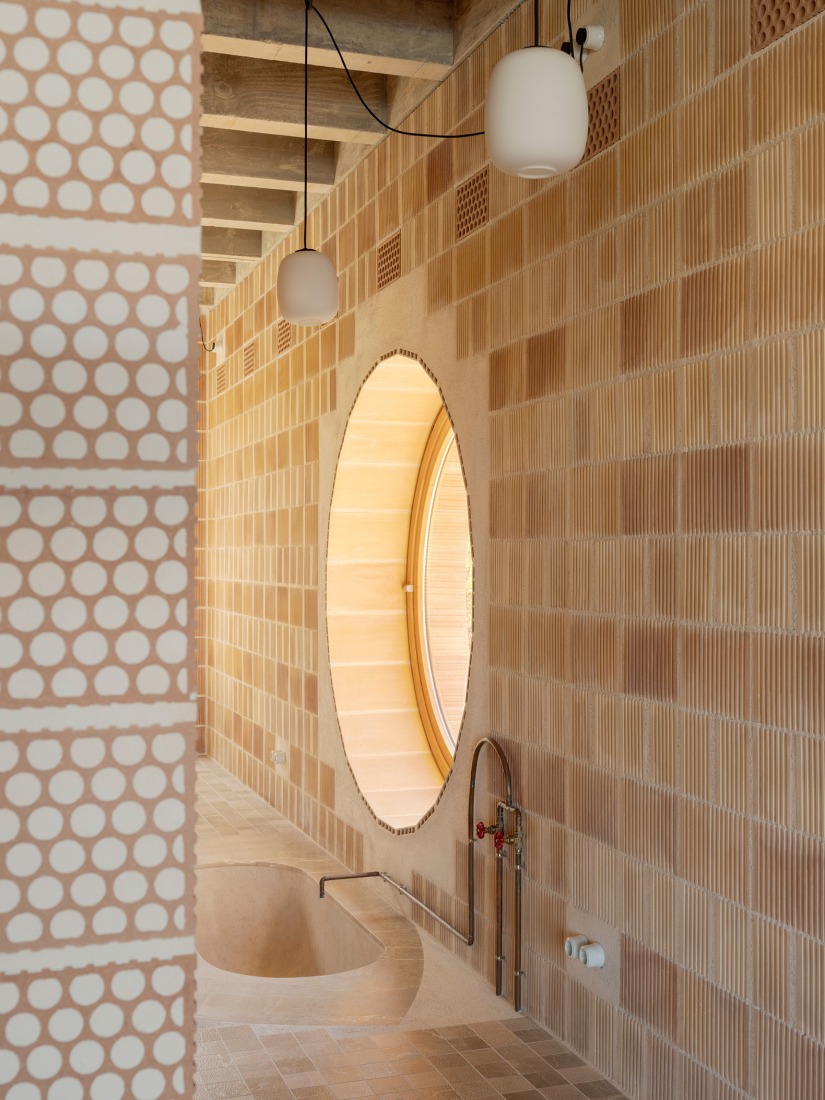 Ca na Birgit by TEd'A arquitectes. Photograph by Luis Díaz Díaz. Ca na Birgit by TEd'A arquitectes. Photograph by Luis Díaz Díaz.