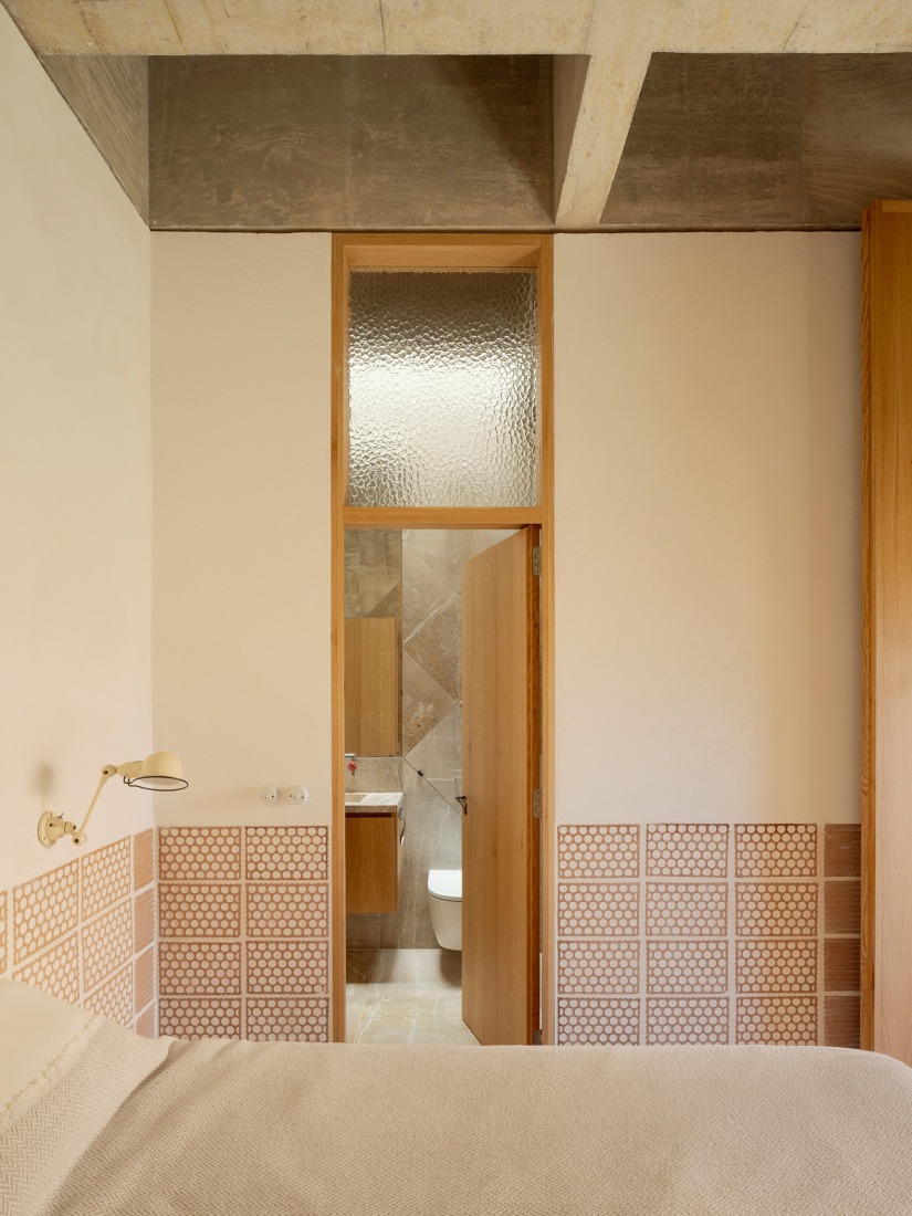 Ca na Birgit by TEd'A arquitectes. Photograph by Luis Díaz Díaz. Ca na Birgit by TEd'A arquitectes. Photograph by Luis Díaz Díaz.