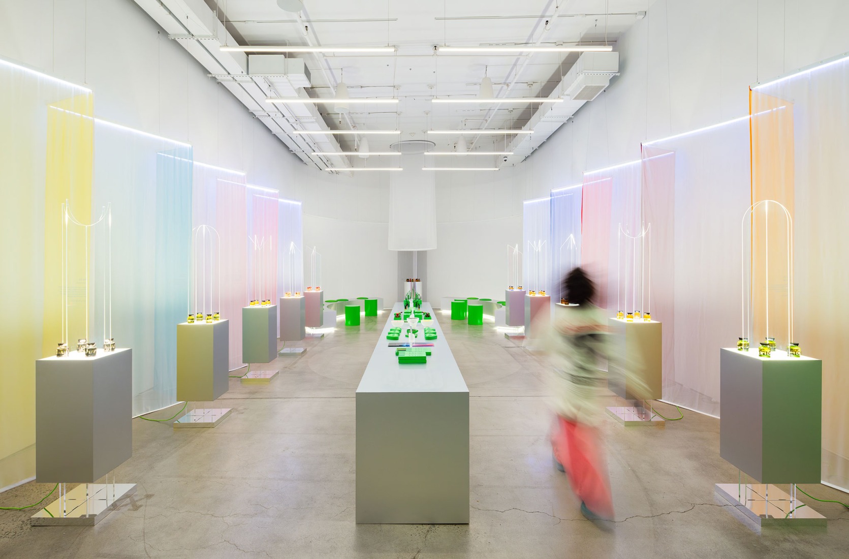 Vyrao Mercer por AMO. Fotografía por Bridgit Beyer.  Vyrao Mercer por AMO. Fotografía por Bridgit Beyer.