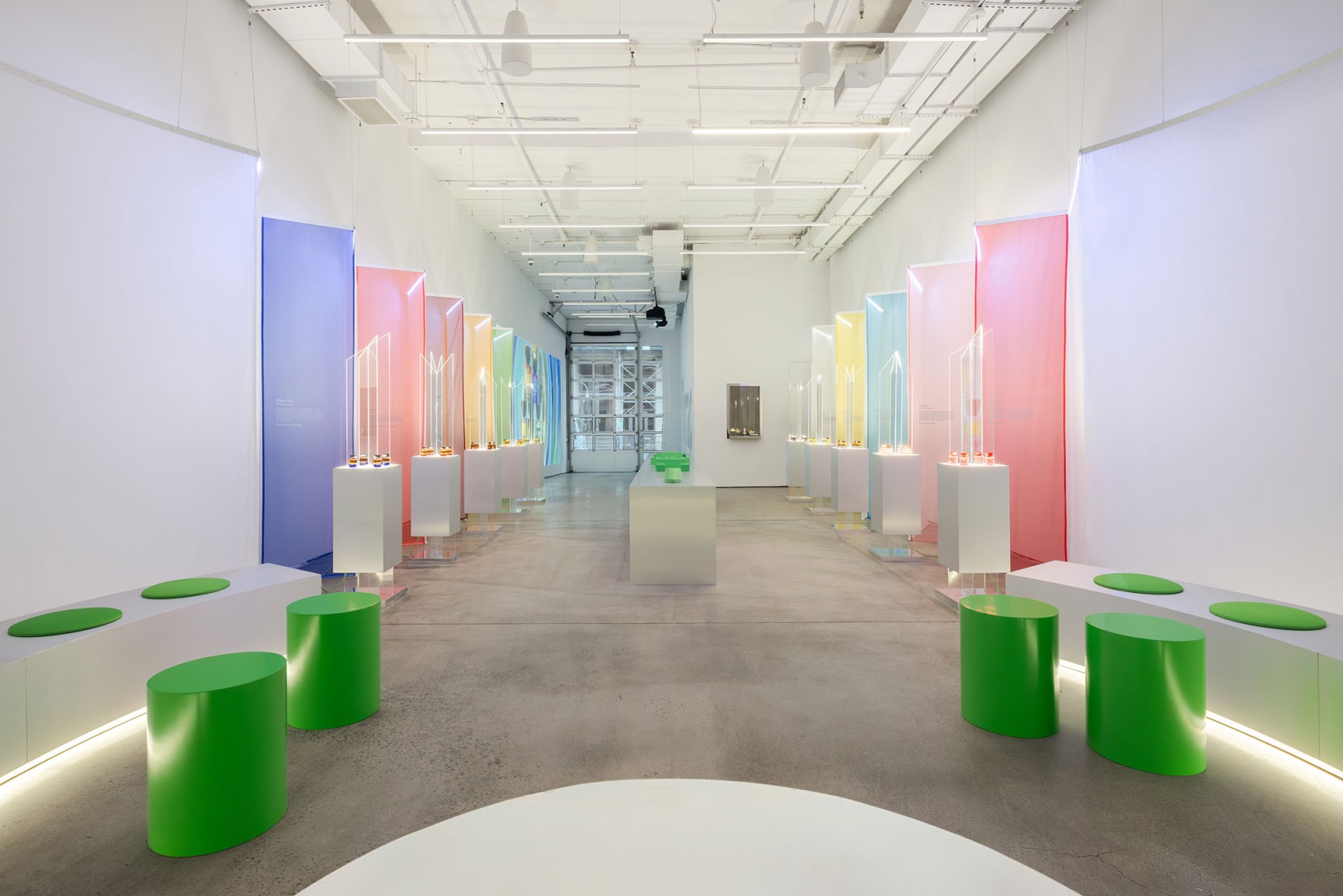 Vyrao Mercer por AMO. Fotografía por Bridgit Beyer.  Vyrao Mercer por AMO. Fotografía por Bridgit Beyer.