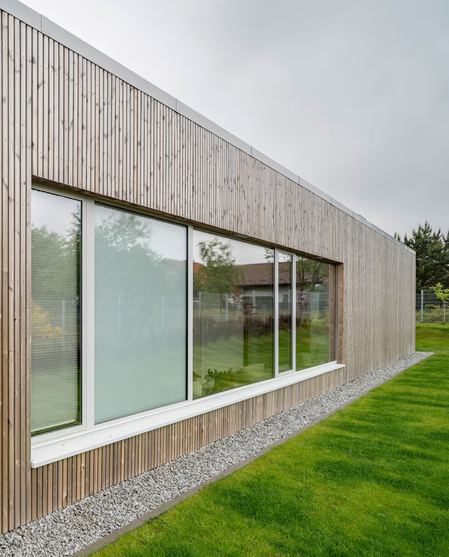 House in Jastrzębia Góra by Archmondo. Photograph by Jakub Certowicz.