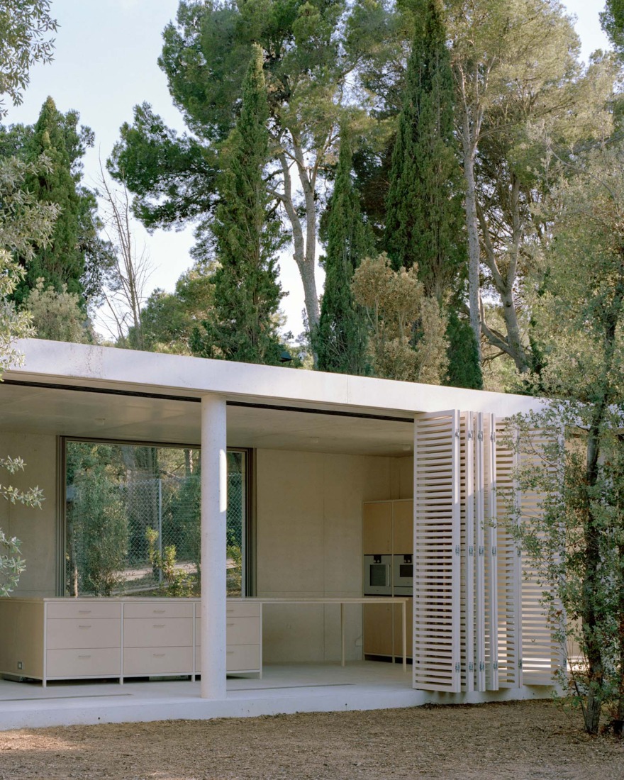 Casa patio por Arquitectura-G. Fotografía por Maxime Delvaux.