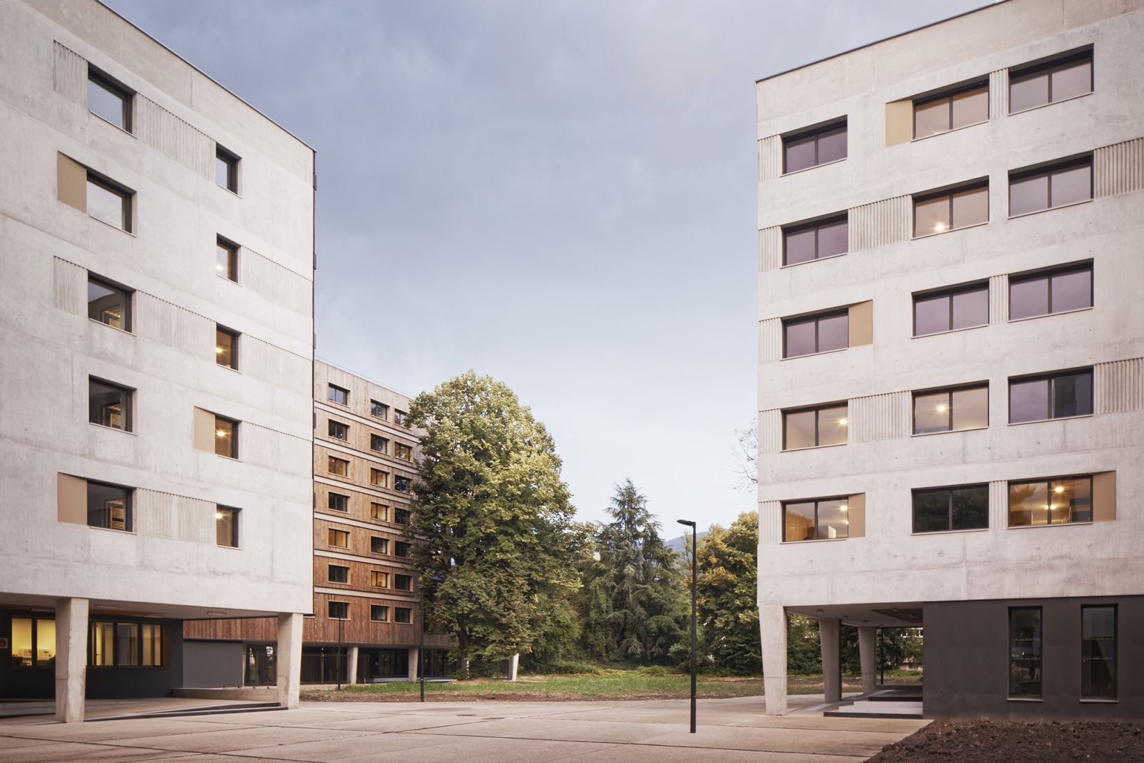Residencia de estudiantes Joséphine Baker por Ateliers A+ y Atelier Métis. Fotografía por Camille Gharbi.