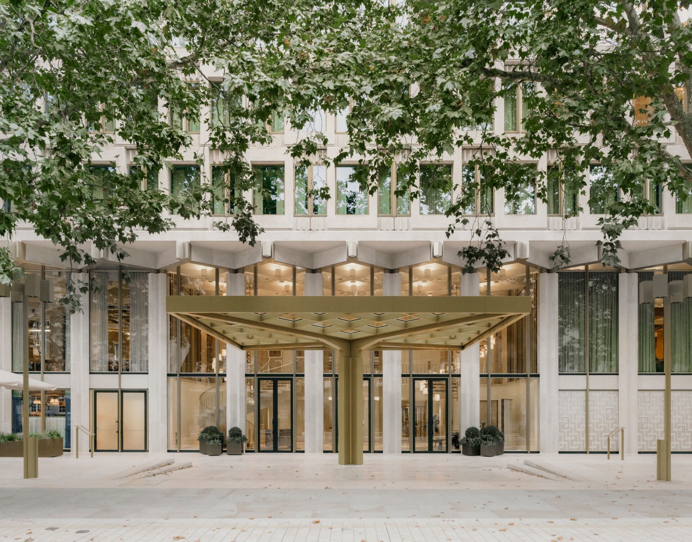 30 Grosvenor Square by David Chipperfield Architects. Photograph by Simon Menges.