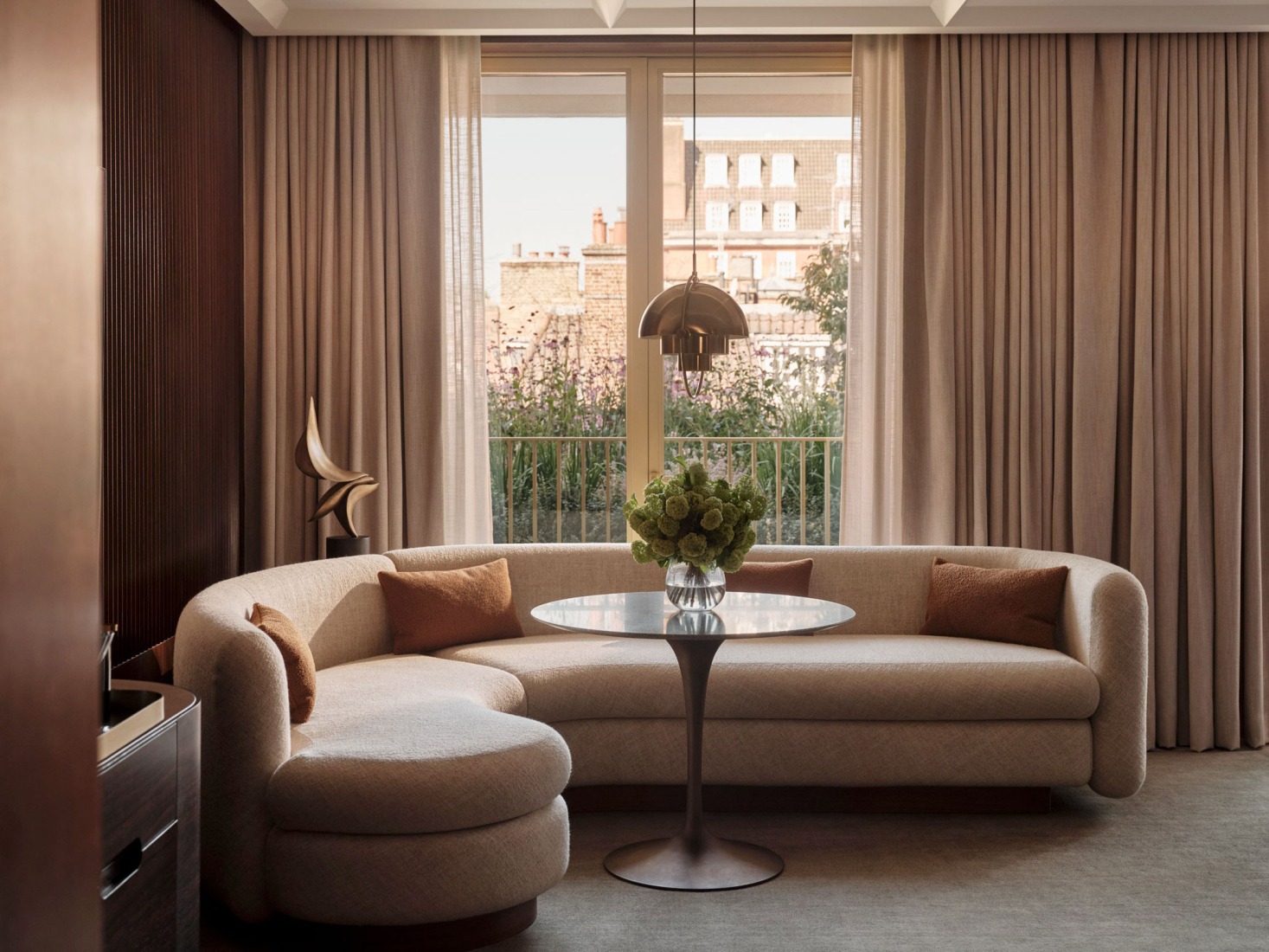 Interior design. 30 Grosvenor Square by Joseph Dirand. Photograph by Ben Anders. Image courtesy of The Chancery Rosewood / Rosewood Hotels & Resorts